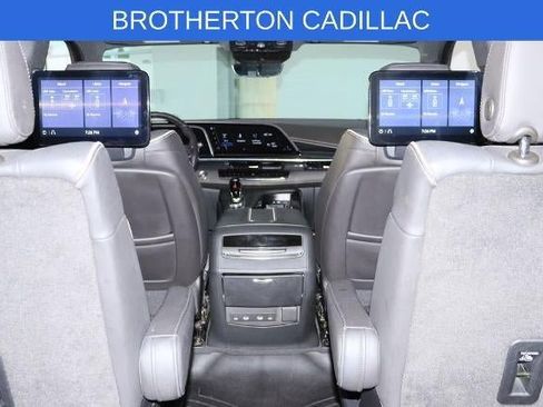 Used 2021 Cadillac Escalade Sport w/ Heavy-Duty Trailer Package AWD/4WD image 27