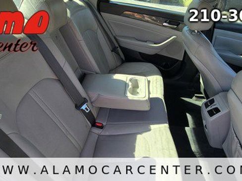 Used 2018 Hyundai Sonata Limited image 21