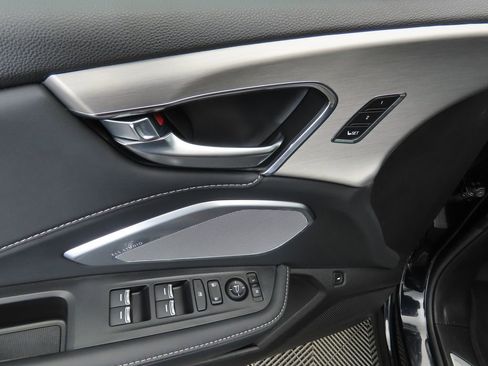 Certified 2023 Acura RDX w/ Technology Package image 23