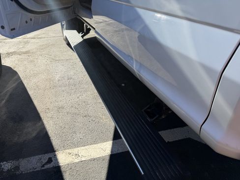 Used 2017 Ford F250 Lariat w/ Lariat Ultimate Package image 15