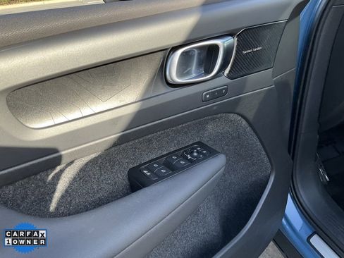 Used 2022 Volvo C40 P8 Recharge Ultimate image 23