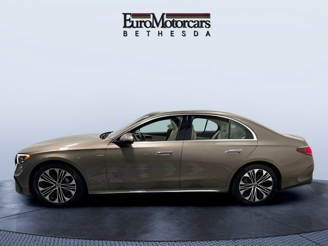 Used 2024 Mercedes-Benz E 350 4MATIC Sedan image 2