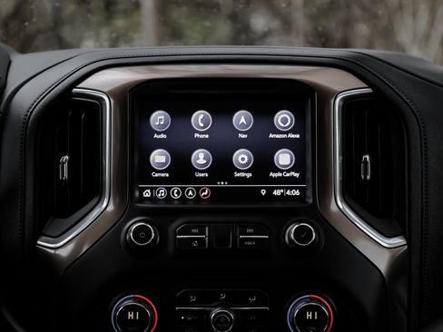 Used 2019 Chevrolet Silverado 1500 High Country w/ Technology Package image 39