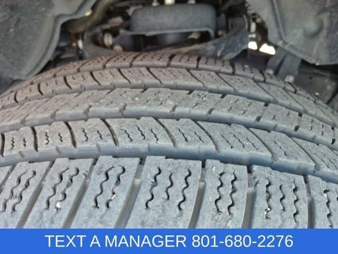 Used 2025 RAM 1500 Big Horn AWD/4WD image 10