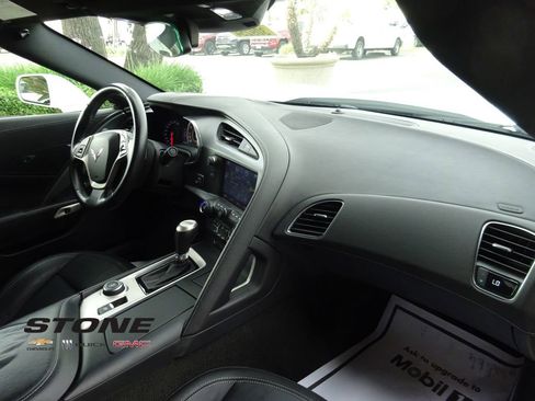 Used 2014 Chevrolet Corvette Stingray Coupe image 14