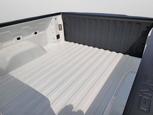 New 2026 GMC Sierra 1500 Pro w/ Pro Value Package image 37