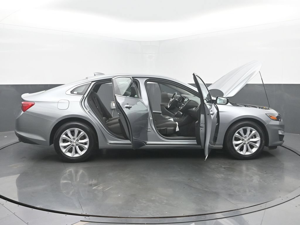 Used 2025 Chevrolet Malibu LT FWD image 60