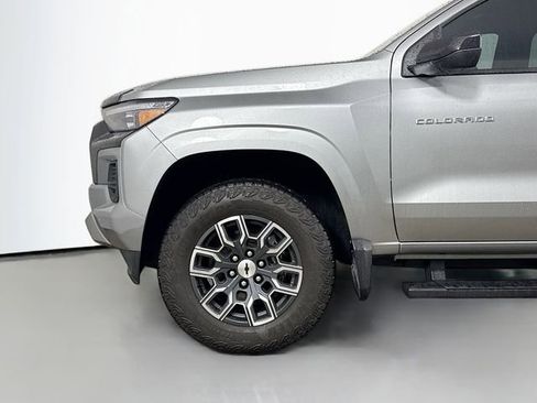 Used 2023 Chevrolet Colorado Z71 w/ Z71 Convenience Package 2 AWD/4WD image 28