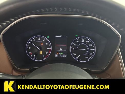 Used 2022 Subaru Outback Touring w/ Popular Package #2 AWD/4WD image 11