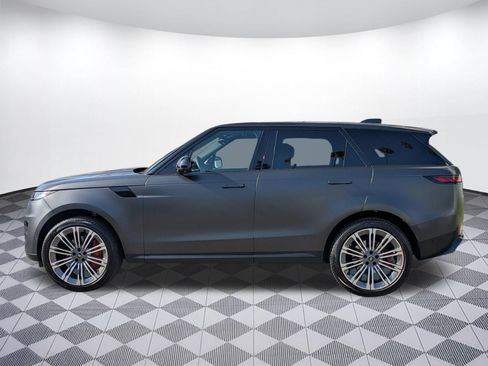 Used 2024 Land Rover Range Rover Sport SE AWD/4WD image 2