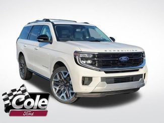 New 2025 Ford Expedition Platinum w/ Platinum Ultimate Package 360° Tour