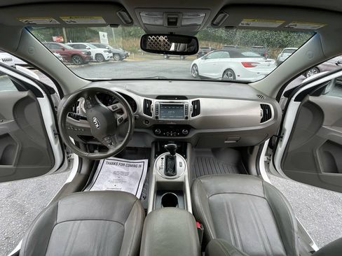 Used 2016 Kia Sportage EX w/ EX Premium Package AWD/4WD image 10