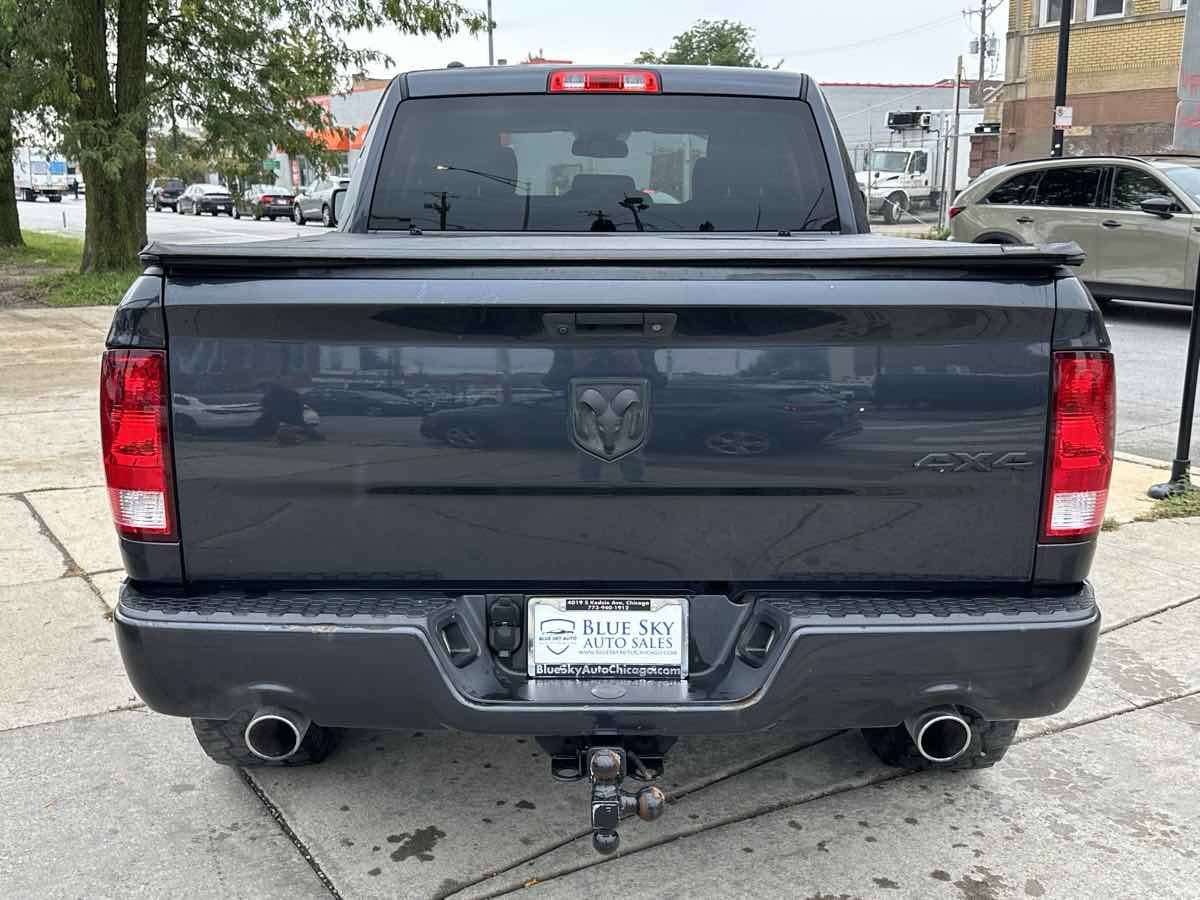 Used 2017 RAM 1500 Express AWD/4WD image 6