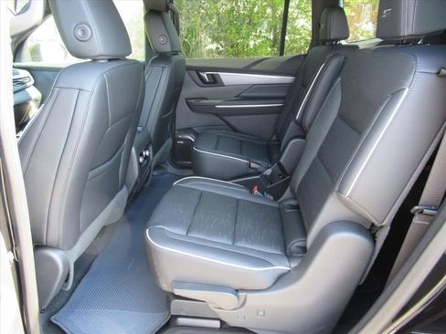 New 2026 Buick Enclave Sport Touring w/ Super Cruise Package AWD/4WD image 34
