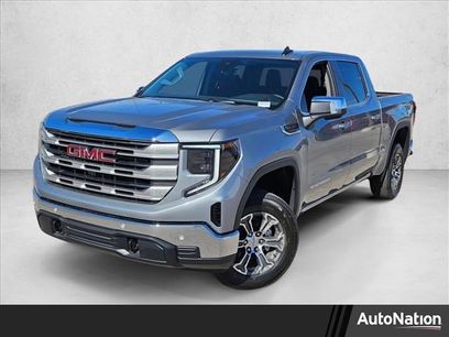 New 2026 GMC Sierra 1500 SLE w/ Preferred Package