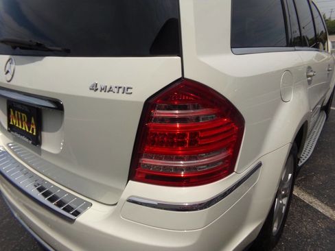 Used 2012 Mercedes-Benz GL 450 4MATIC image 23