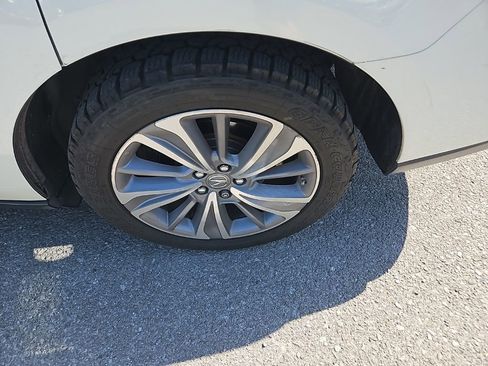 Used 2017 Acura MDX FWD w/ Technology Package image 12
