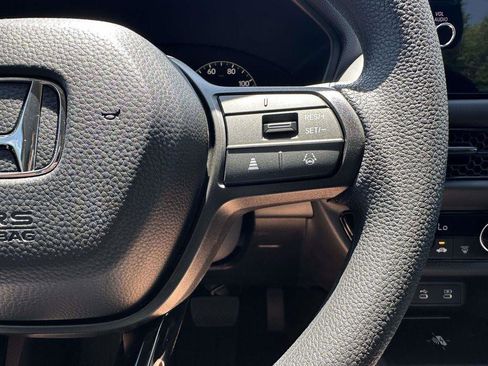 New 2026 Honda HR-V LX image 13