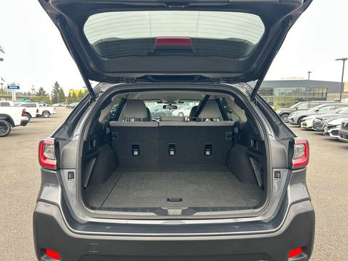 Used 2023 Subaru Outback Premium AWD/4WD image 22