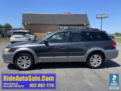 Used 2009 Subaru Outback 2.5i Limited AWD/4WD image 8