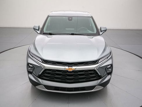 Used 2025 Chevrolet Blazer LT AWD/4WD image 10