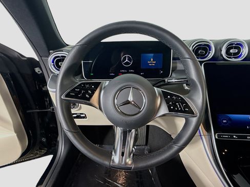 Used 2024 Mercedes-Benz CLE 300 4MATIC Coupe image 13