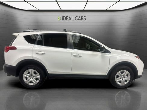 Used 2013 Toyota RAV4 LE FWD image 6
