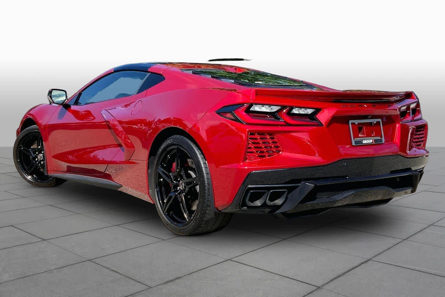 Used 2025 Chevrolet Corvette Stingray Preferred Cpe w/ Z51 Performance Package RWD image 12