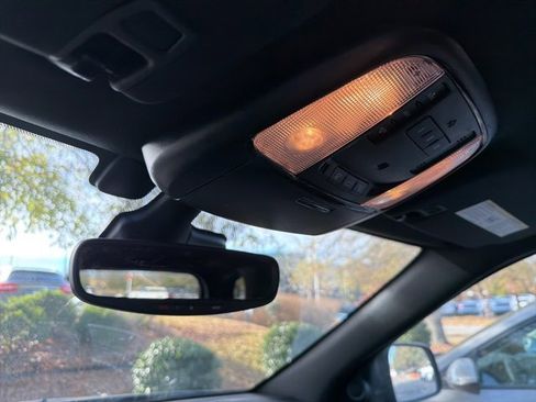 Used 2024 Dodge Durango GT image 23