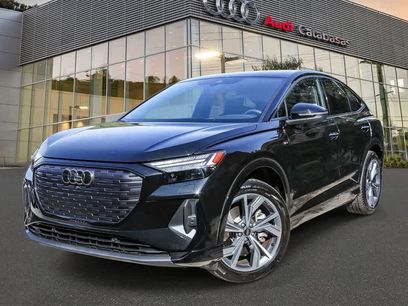 Used 2025 Audi Q4 e-tron Prestige w/ Black Optic Plus Package