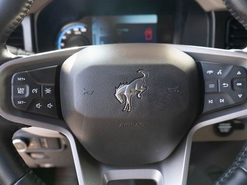 Used 2023 Ford Bronco Big Bend image 18