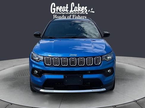 Used 2025 Jeep Compass Limited AWD/4WD image 8