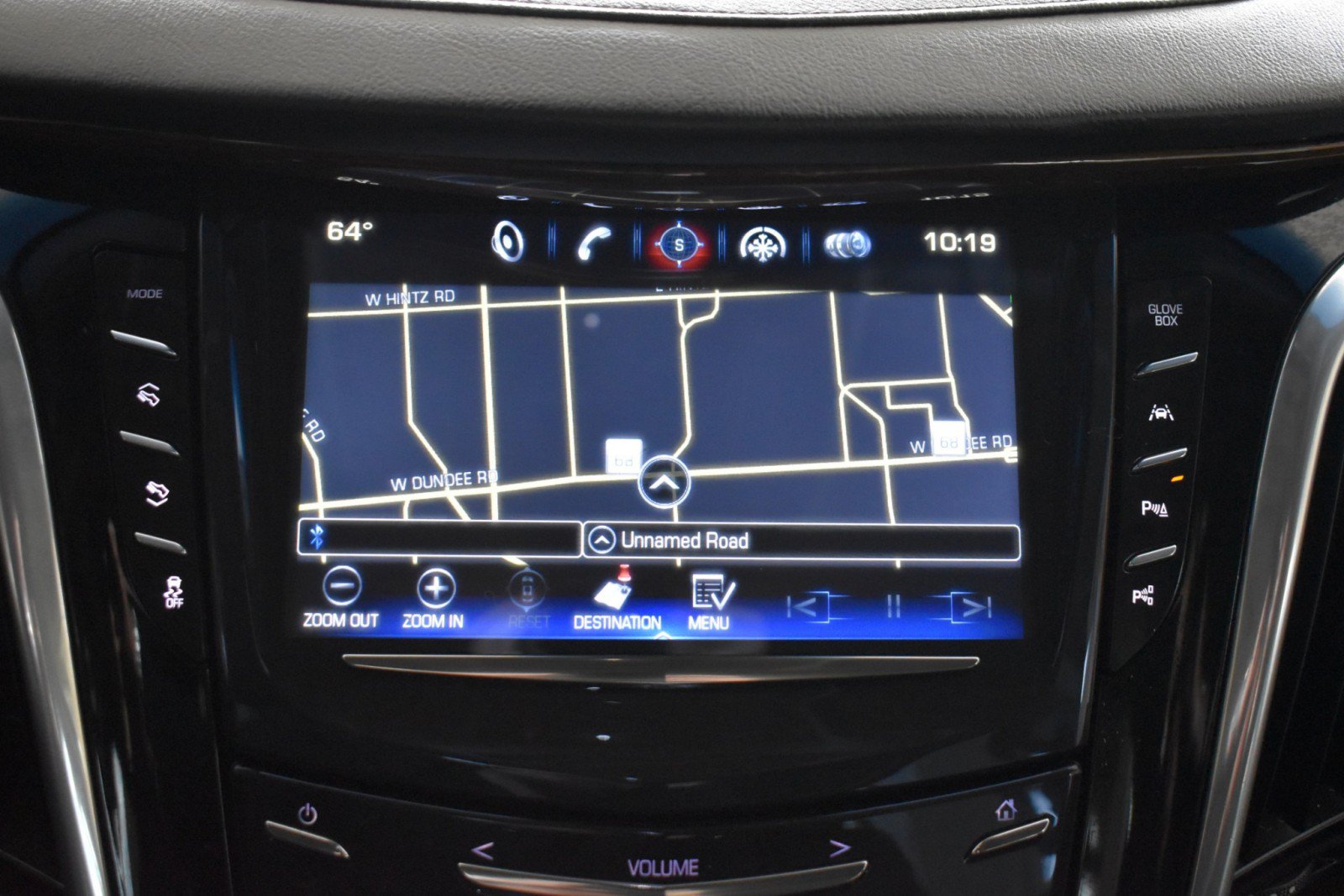 Used 2018 Cadillac Escalade Luxury AWD/4WD image 16