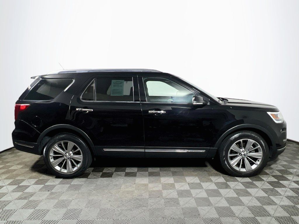Used 2018 Ford Explorer Limited AWD/4WD image 8