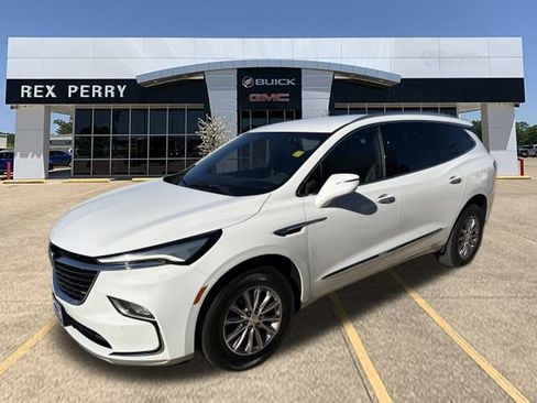 Used 2022 Buick Enclave Premium image 1