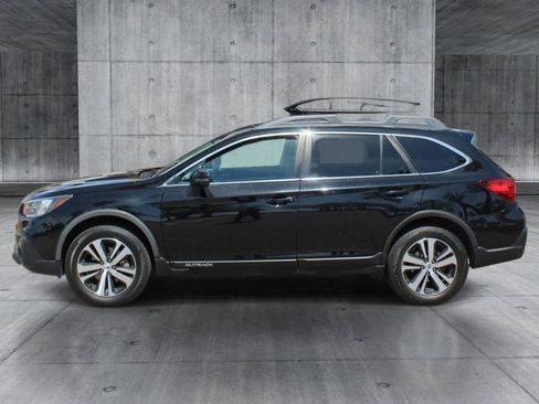 Used 2019 Subaru Outback 2.5i Limited image 2