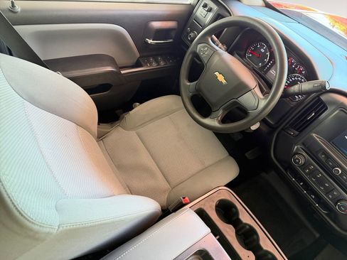 Used 2018 Chevrolet Silverado 2500 W/T w/ WT Fleet Convenience Package RWD image 15