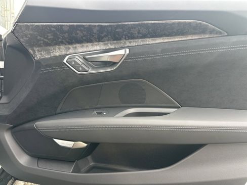 New 2026 Audi RS e-tron GT performance image 25