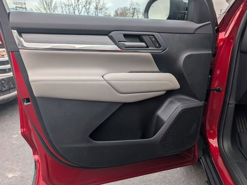 New 2026 GMC Terrain Elevation w/ Black Edition image 10