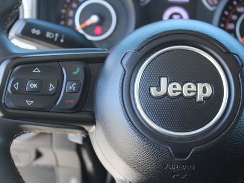 Used 2024 Jeep Wrangler Sport S AWD/4WD image 19