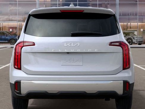 New 2025 Kia Telluride LX image 13