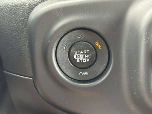 Used 2018 Jeep Wrangler Unlimited Rubicon AWD/4WD image 27