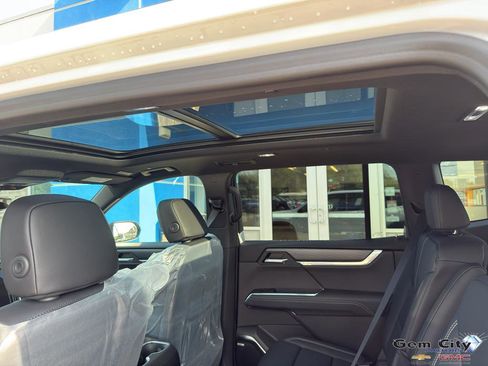 New 2026 GMC Acadia Elevation w/ Super Cruise Package image 13