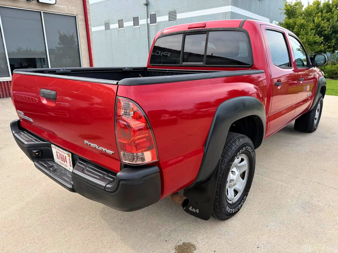 Used 2014 Toyota Tacoma PreRunner w/ Convenience Package RWD image 5