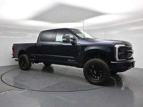 New 2025 Ford F250 Platinum image 23