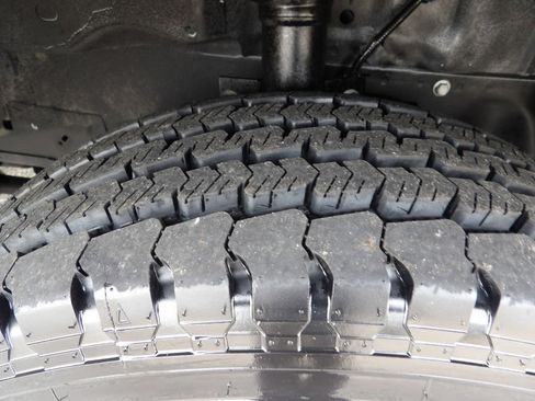 Used 2024 Ford Transit 250 148 Medium Roof w/ Load Area Protection Package image 52