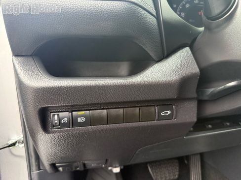 Used 2025 Toyota RAV4 XLE image 14