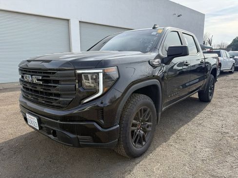 Used 2024 GMC Sierra 1500 Pro w/ Graphite Edition image 4