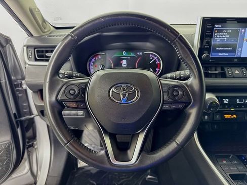 Used 2021 Toyota RAV4 Limited image 14