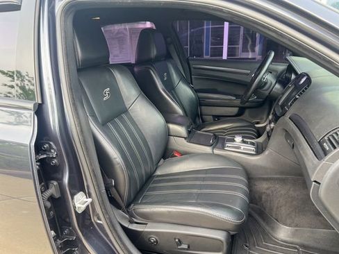 Used 2016 Chrysler 300 S image 24